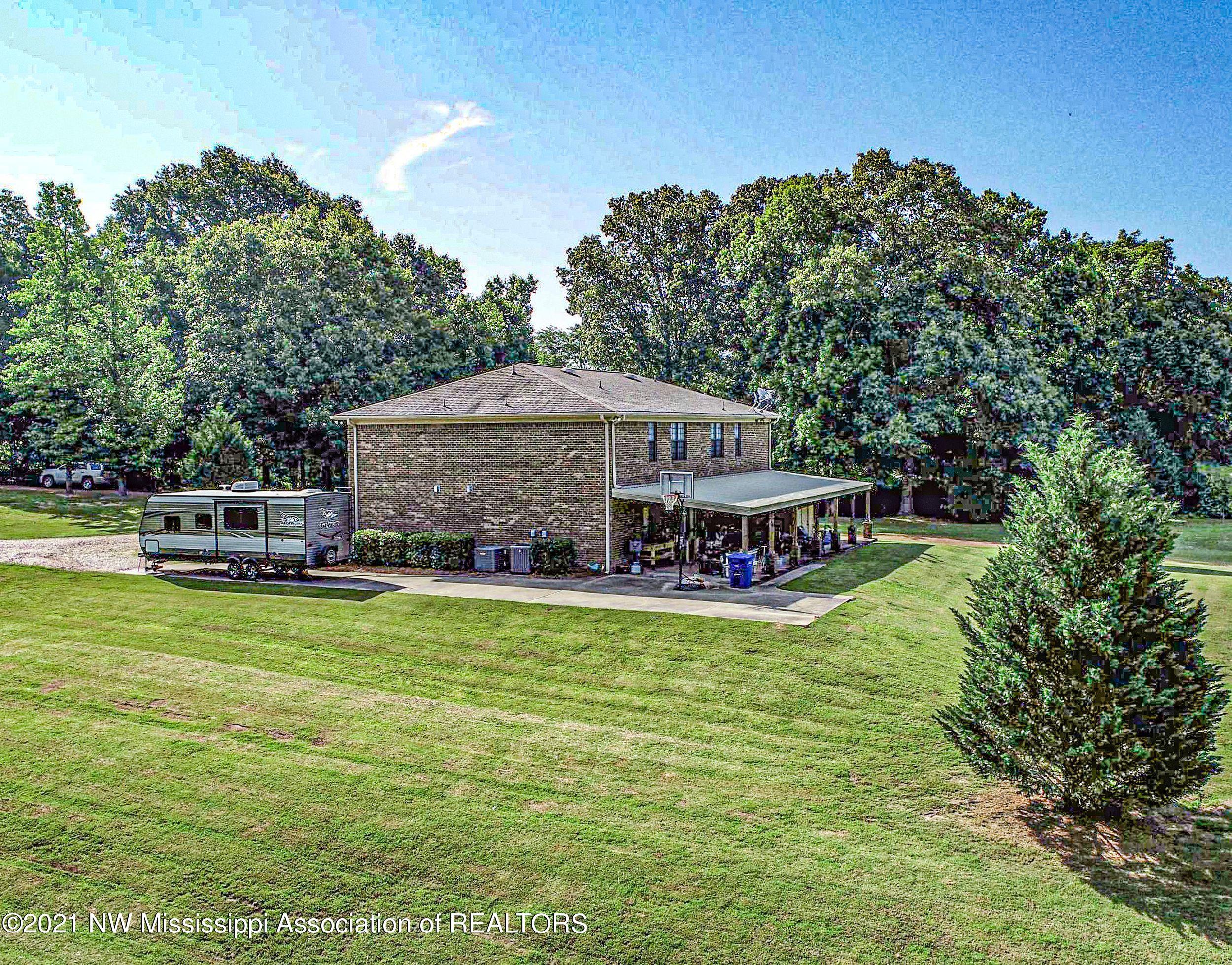 1155 Jeff Sanders Road Batesville, MS 38606 - Photo 8 of 90 DCIM\100MEDIA\DJI_0317.JPG