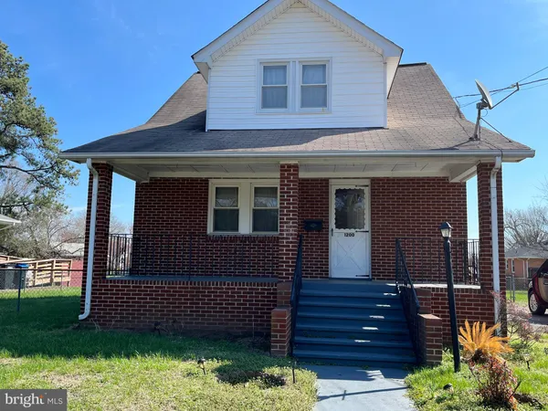 $429,900 | 1200 Railroad Avenue, Fredericksburg, VA 22401