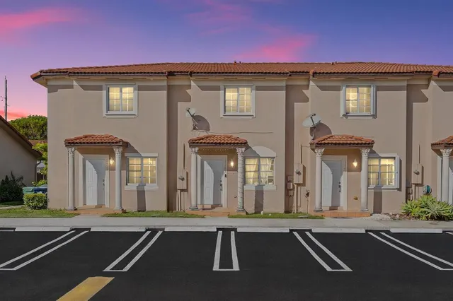 $2,400 | 13765 Southwest 171st Terrace, Miami, FL 33177