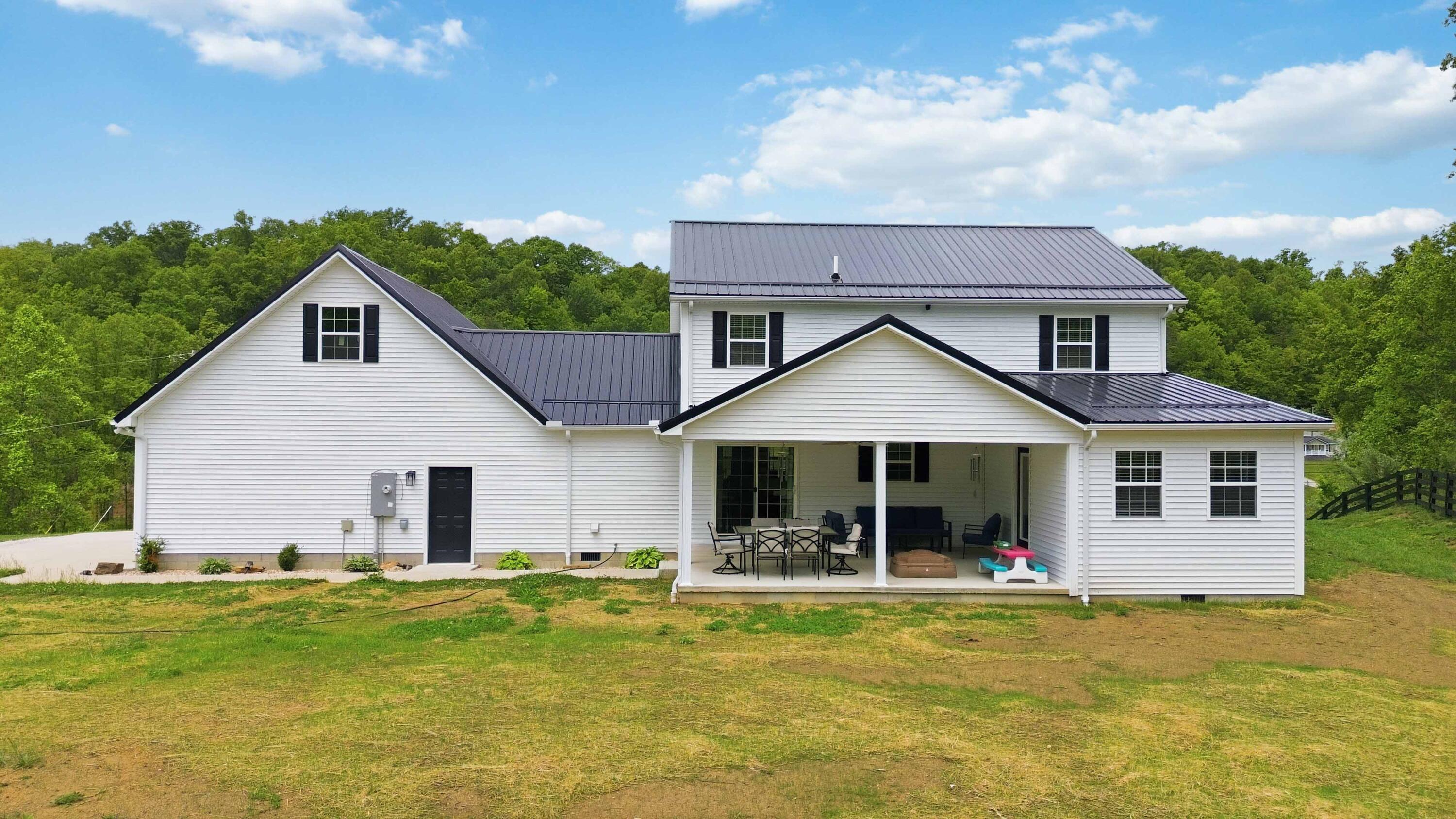 2604 Upper Rader Road Manchester, KY 40962 - Photo 3 of 82 050