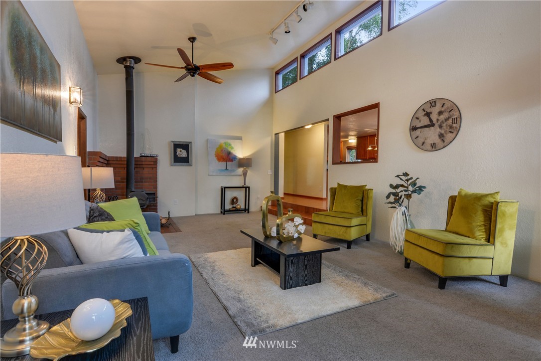 23909 5th Avenue West Bothell, WA 98021 - Photo 11 of 25