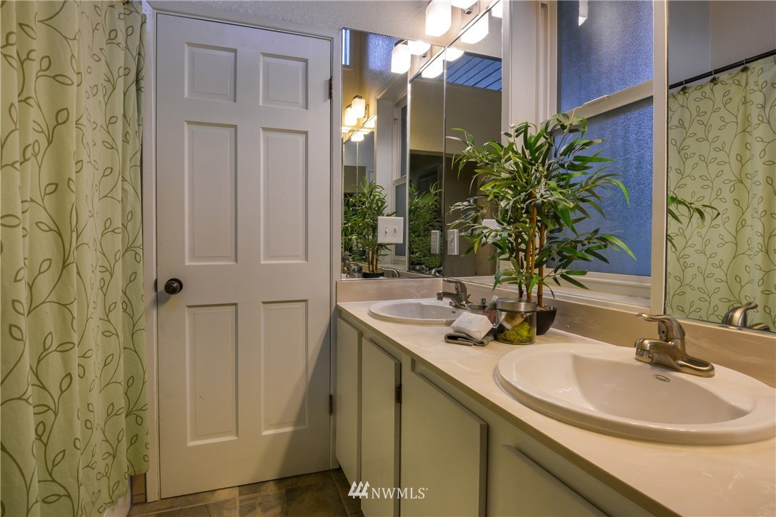 23909 5th Avenue West Bothell, WA 98021 - Photo 16 of 25