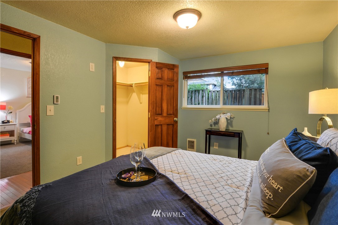 23909 5th Avenue West Bothell, WA 98021 - Photo 19 of 25