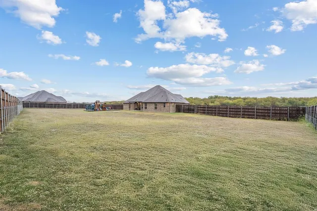 $525,000 | 620 Nighthorse Circle, Waxahachie, TX 75165