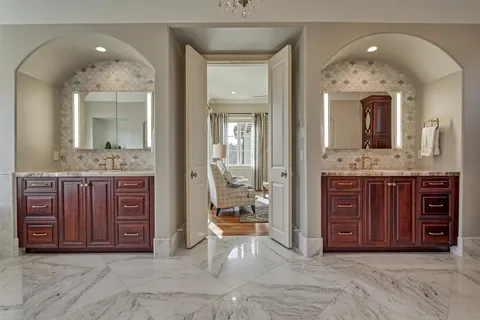 $3,199,000 | 3 Dorset Square, The Woodlands, TX 77381