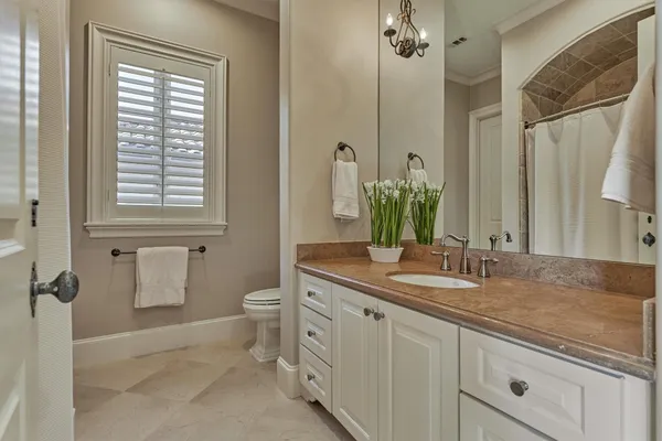 $3,199,000 | 3 Dorset Square, The Woodlands, TX 77381