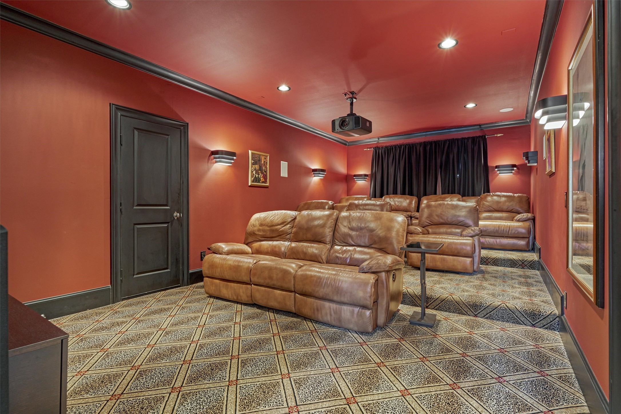 3 Dorset Square Spring, TX 77381 - Photo 31 of 50 Fifth optional bedroom / media room on the third floor with full bath & walk-in attic. 4K projector and media screen convey.