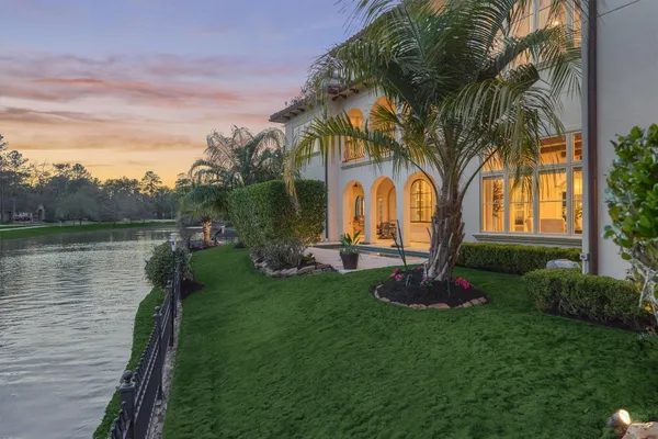 $3,199,000 | 3 Dorset Square, The Woodlands, TX 77381