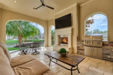 $3,199,000 | 3 Dorset Square, The Woodlands, TX 77381