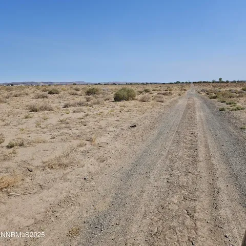 $39,900 | 1590 Badger Street, Silver Springs, NV 89429