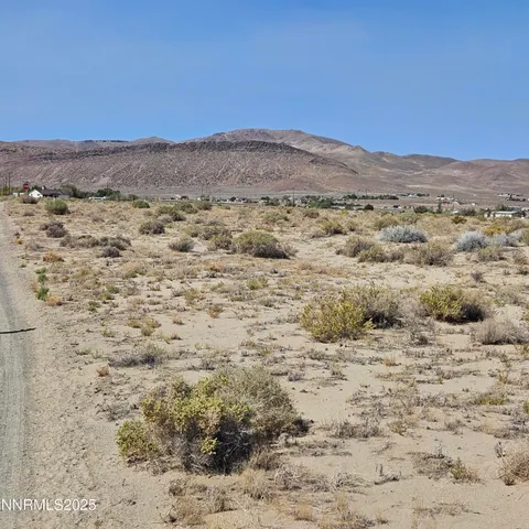 $39,900 | 1590 Badger Street, Silver Springs, NV 89429