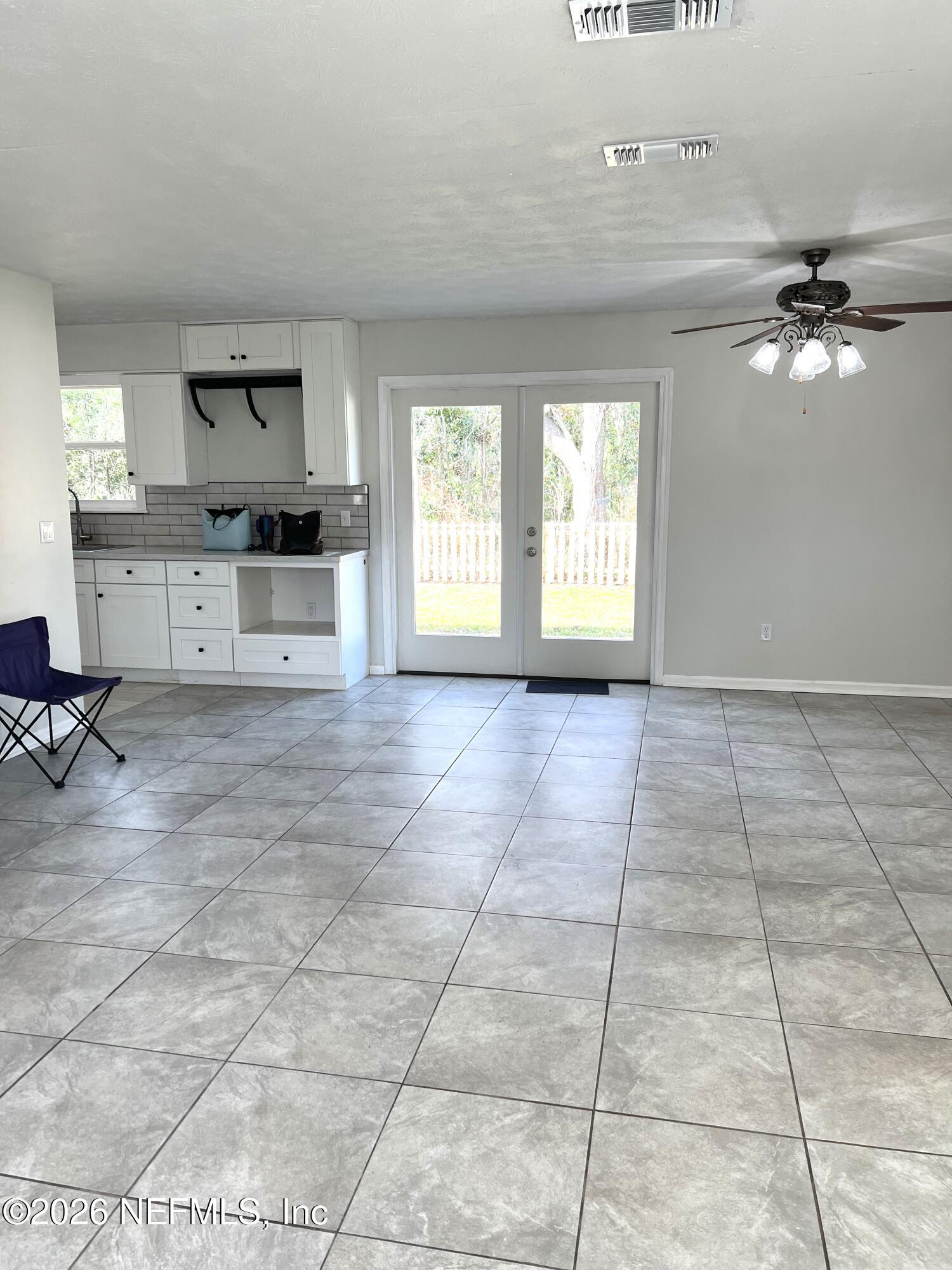 7 Cobia Street Ponte Vedra Beach, FL 32082 - Photo 3 of 14 Living room 7 Cobia