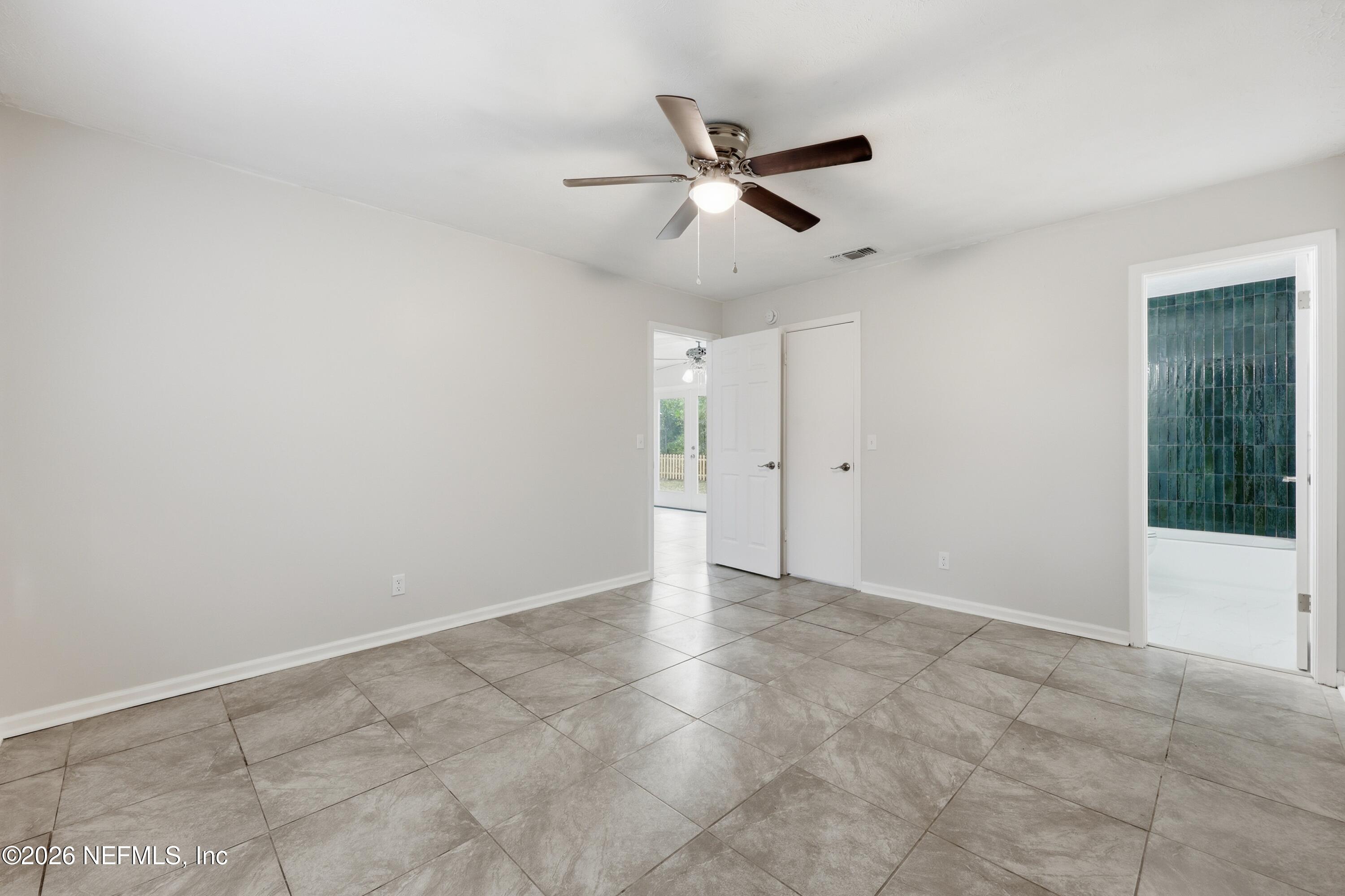 7 Cobia Street Ponte Vedra Beach, FL 32082 - Photo 9 of 20 a view of an empty room