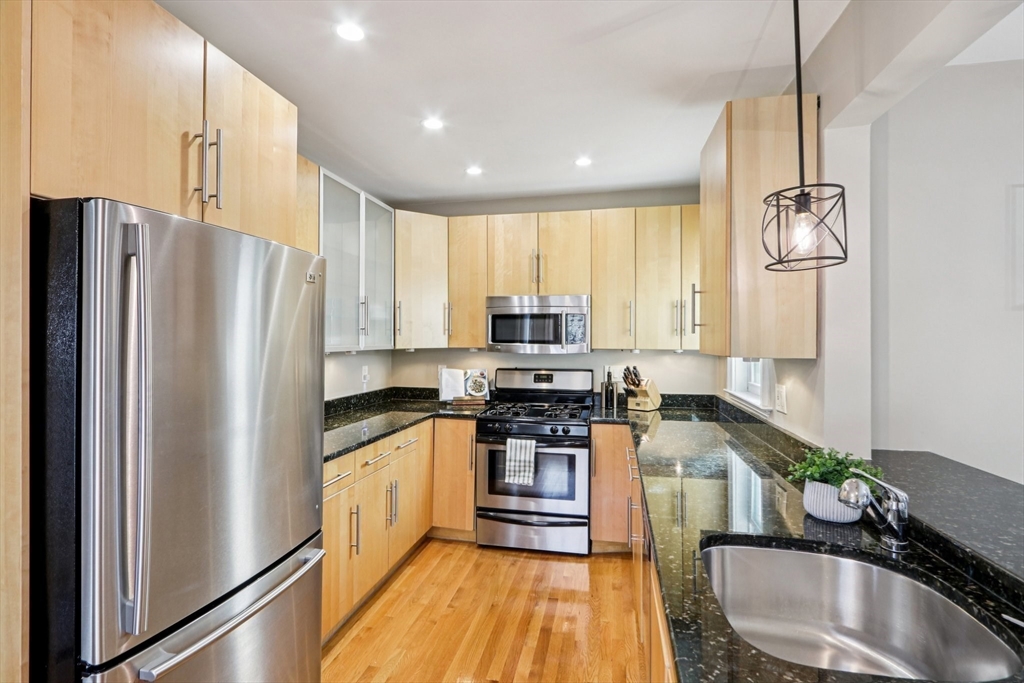 39 Forest Street, Unit 39 Arlington, MA 02476 - Photo 10 of 23