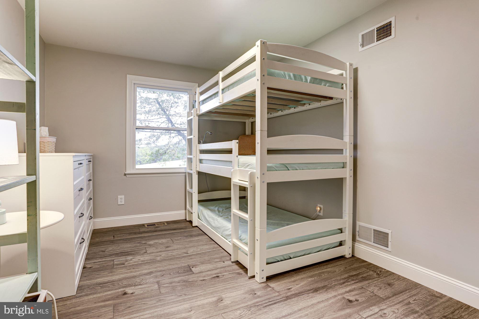 421 Obrecht Road Sykesville, MD 21784 - Photo 15 of 41 Bedroom