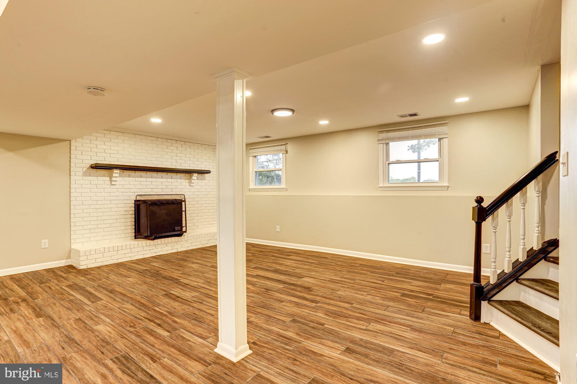 421 Obrecht Road Sykesville, MD 21784 - Photo 17 of 41 Family Room