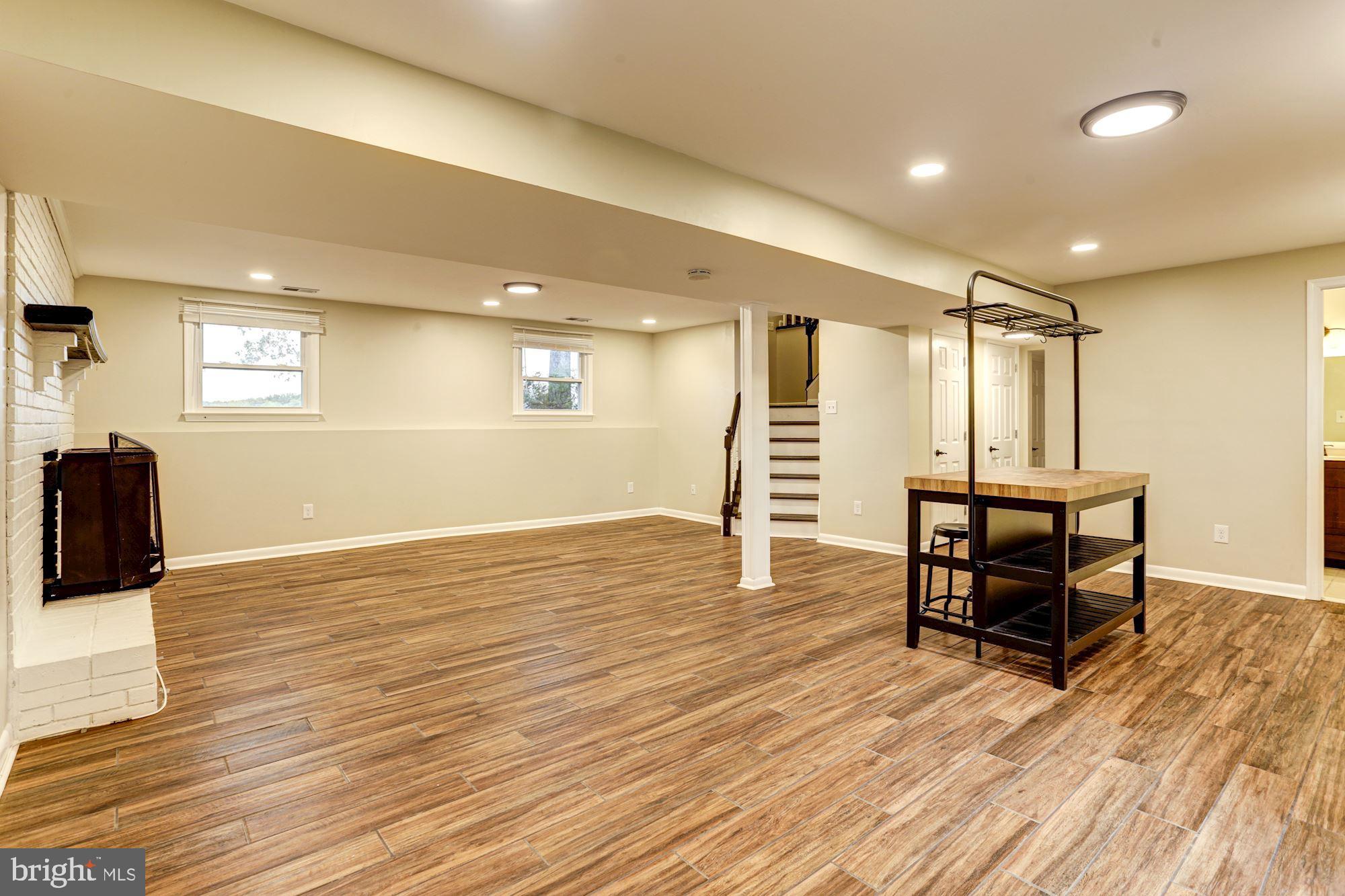 421 Obrecht Road Sykesville, MD 21784 - Photo 19 of 41 Family Room