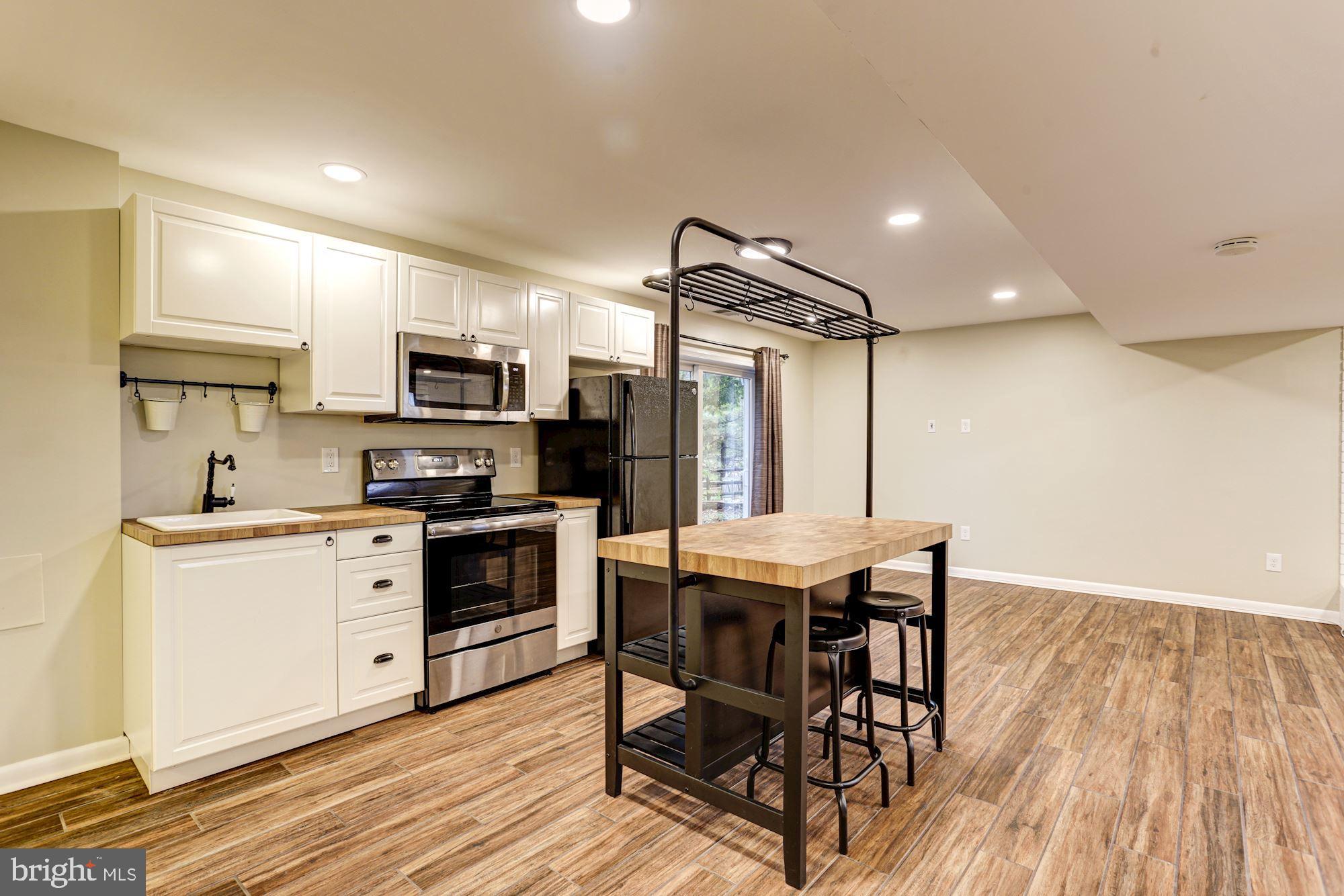 421 Obrecht Road Sykesville, MD 21784 - Photo 23 of 41 Second Kitchen