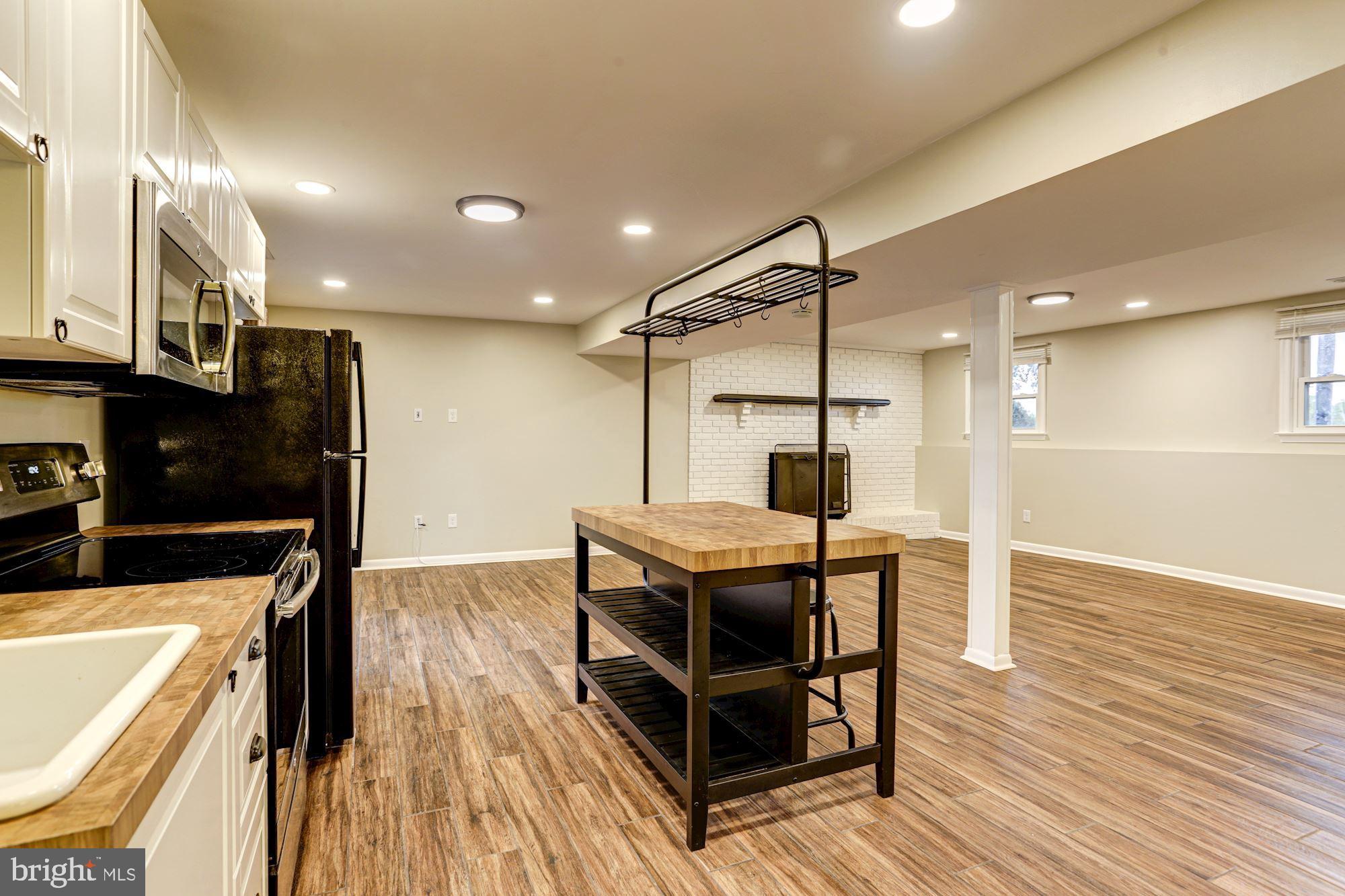 421 Obrecht Road Sykesville, MD 21784 - Photo 24 of 41 Second Kitchen