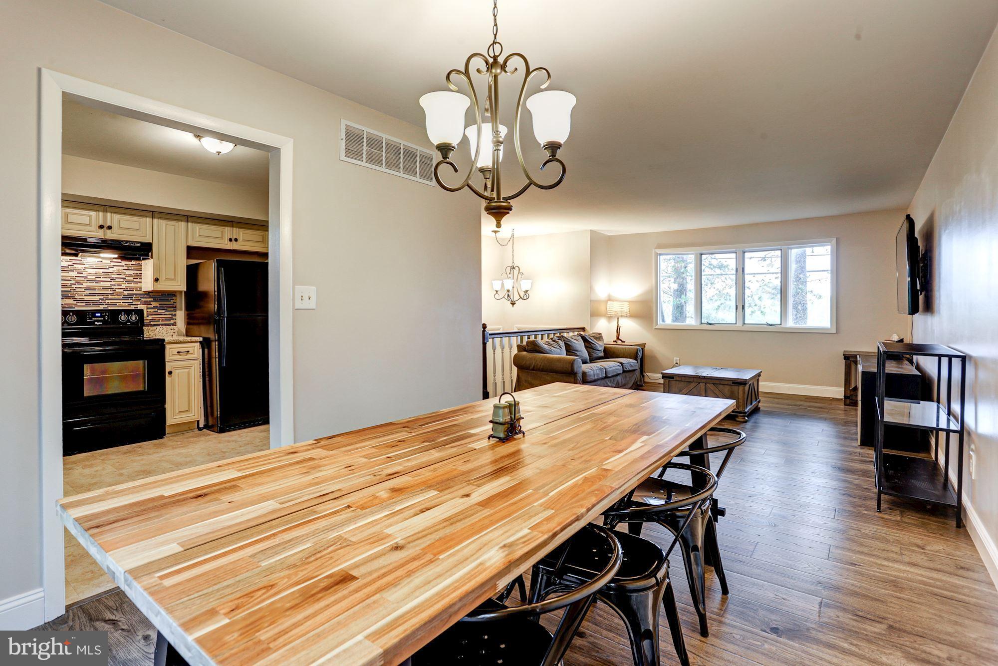 421 Obrecht Road Sykesville, MD 21784 - Photo 8 of 41 Dining Room