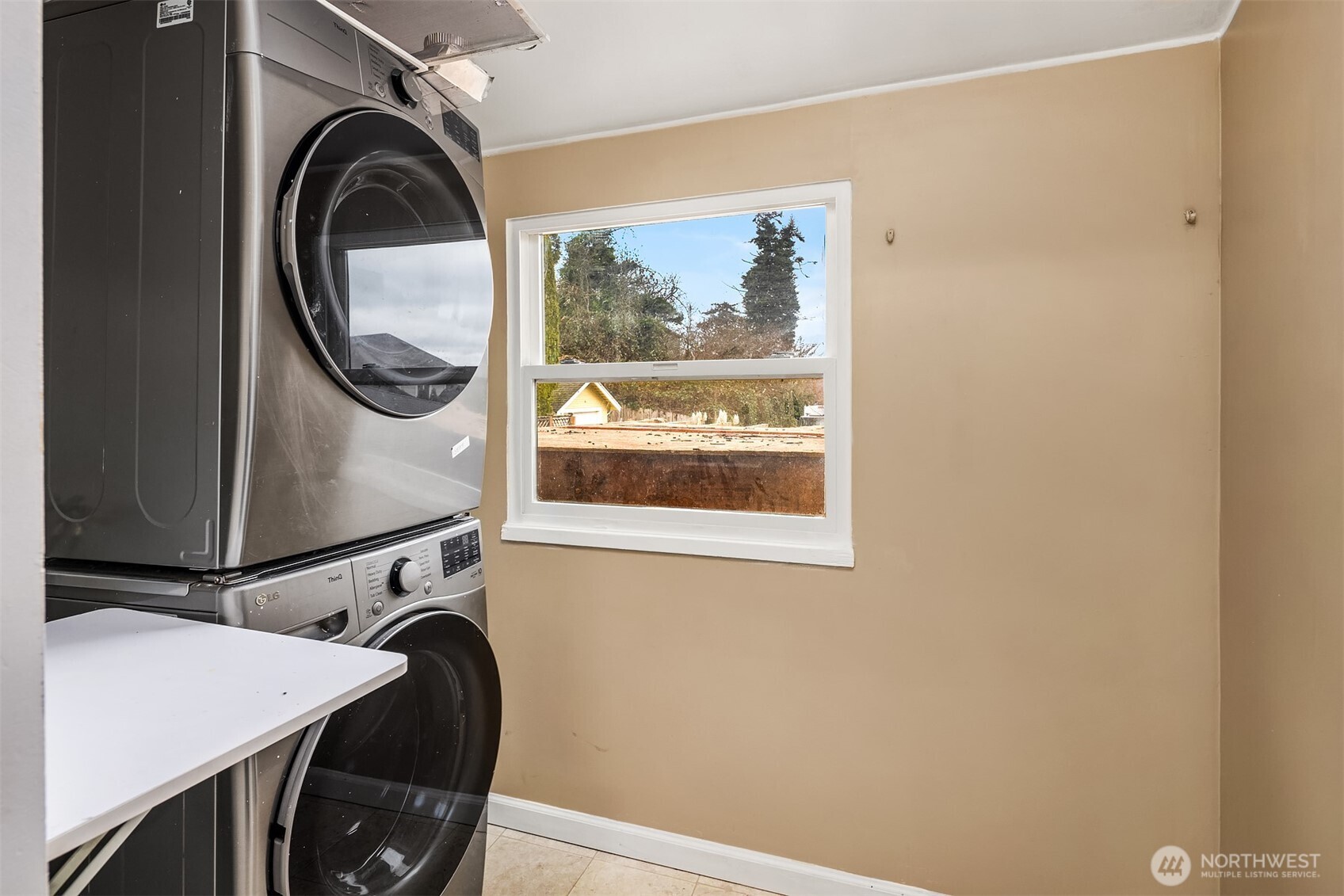 2614 East Pike Street Seattle, WA 98122 - Photo 13 of 28