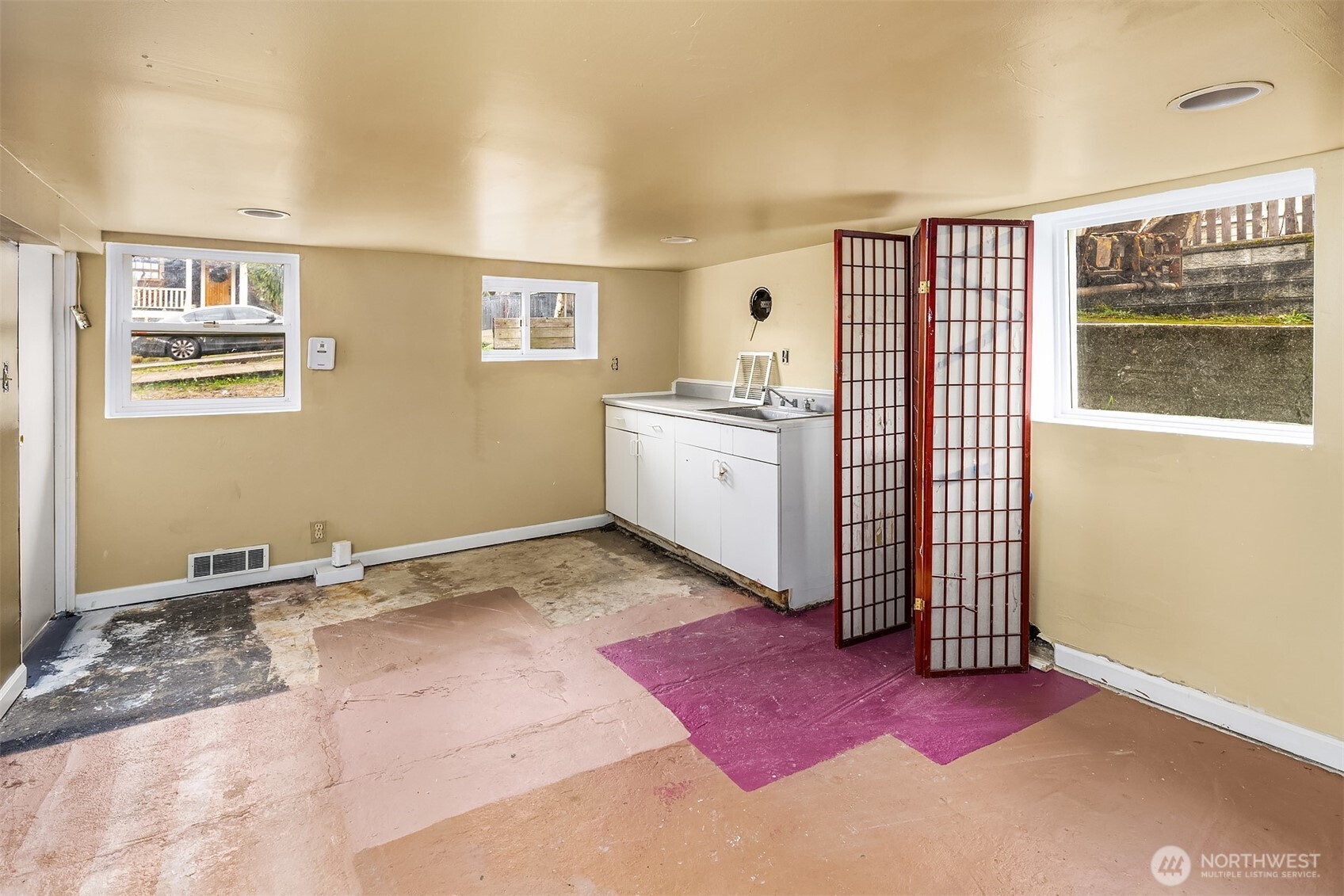 2614 East Pike Street Seattle, WA 98122 - Photo 14 of 28