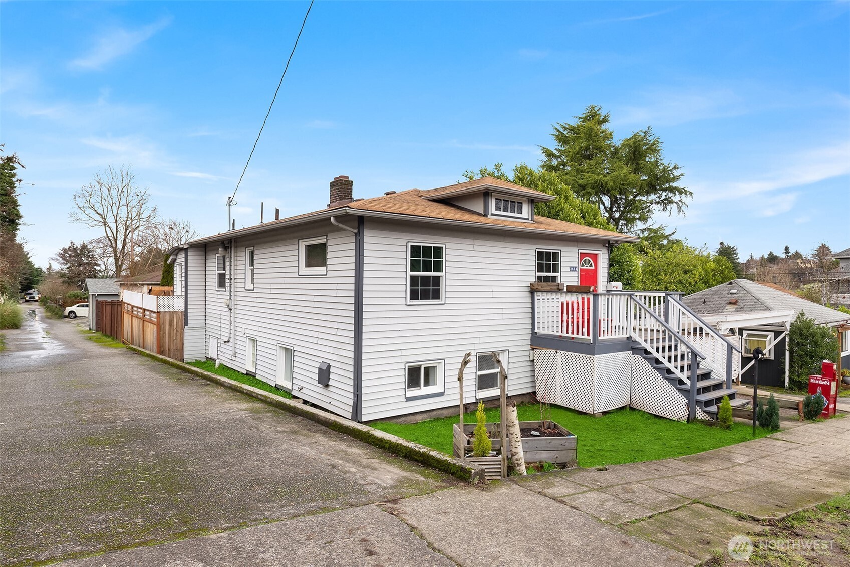 2614 East Pike Street Seattle, WA 98122 - Photo 25 of 28