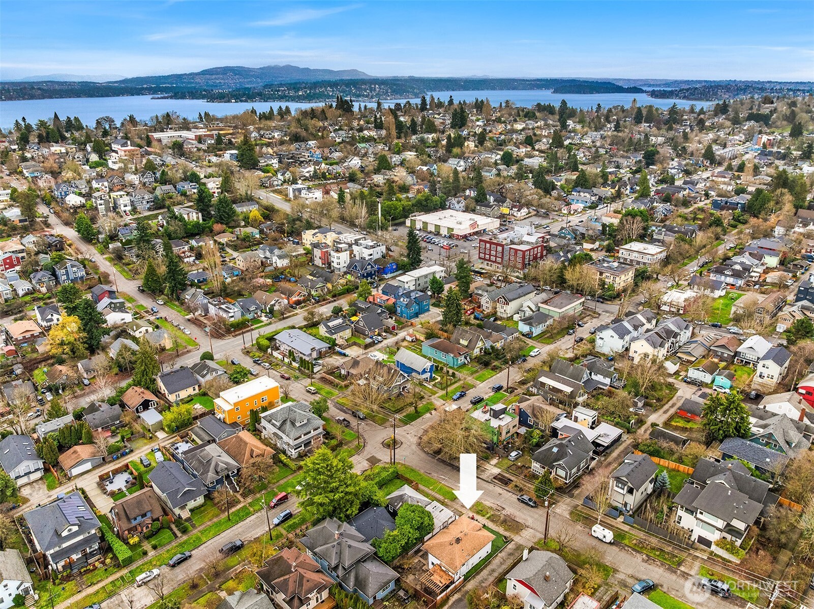 2614 East Pike Street Seattle, WA 98122 - Photo 4 of 28