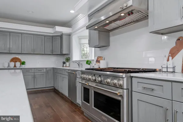 $1,999,900 | 7908 Holmes Run Drive, Falls Church, VA 22042
