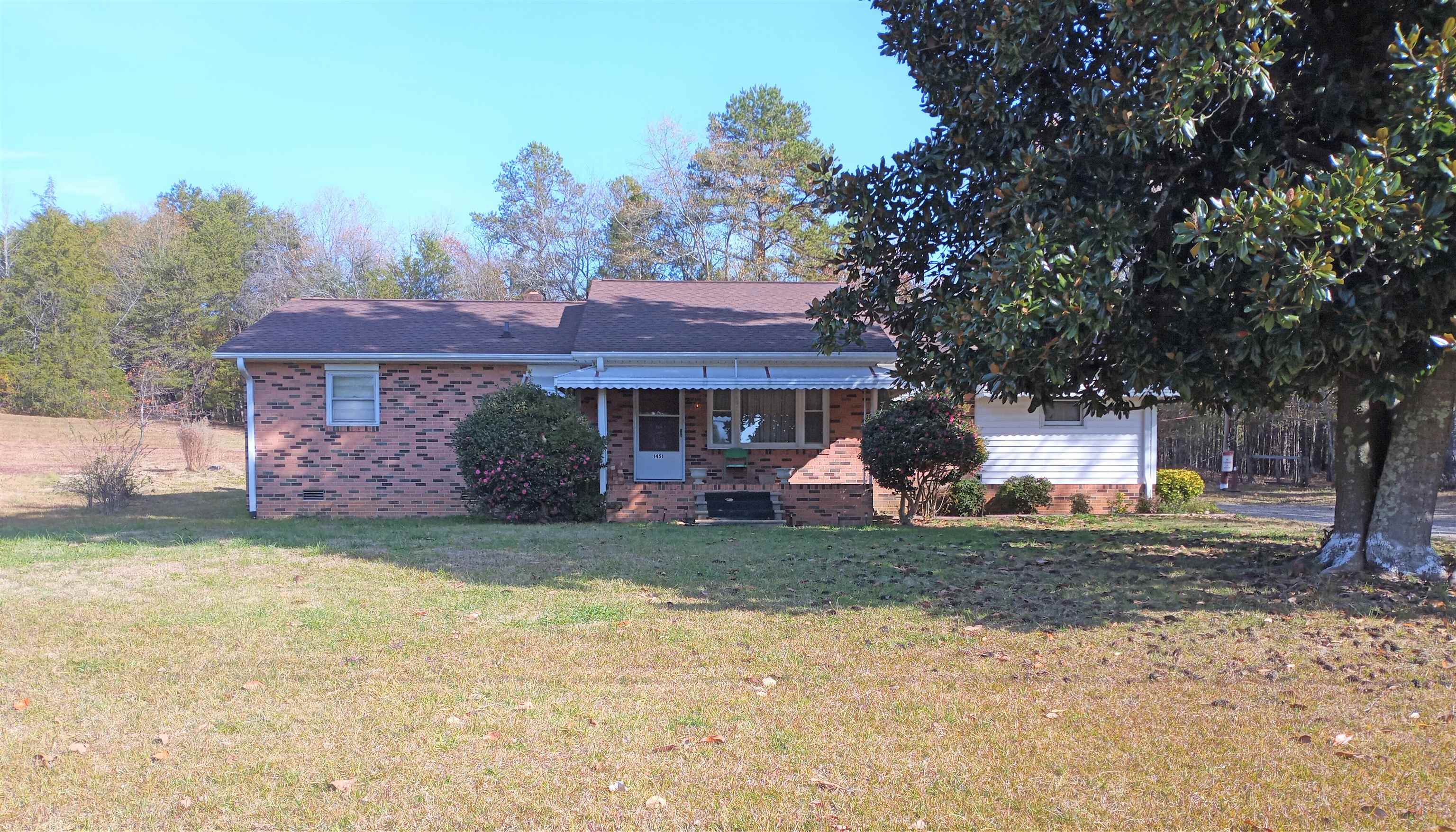 1451 Old Pacolet Road Spartanburg, SC 29307 - Photo 1 of 36 Gallery Image 1