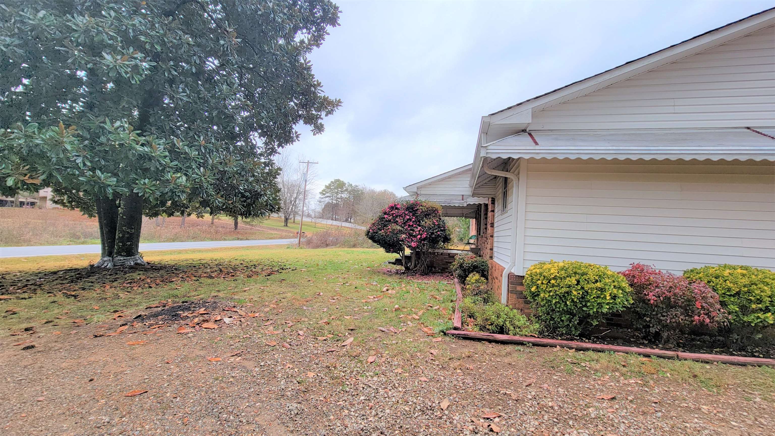 1451 Old Pacolet Road Spartanburg, SC 29307 - Photo 5 of 36 Gallery Image 5