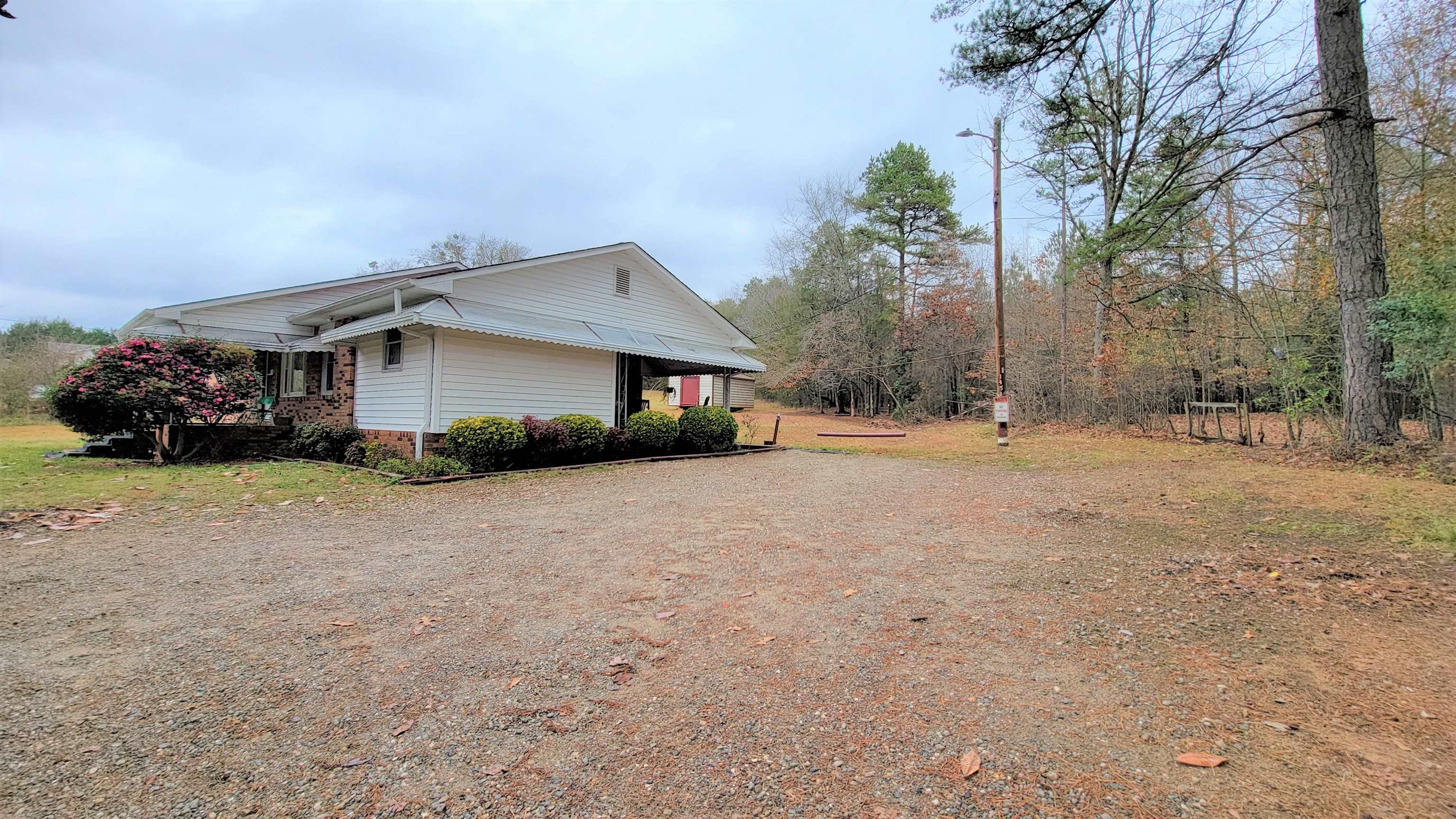 1451 Old Pacolet Road Spartanburg, SC 29307 - Photo 6 of 36 Gallery Image 6
