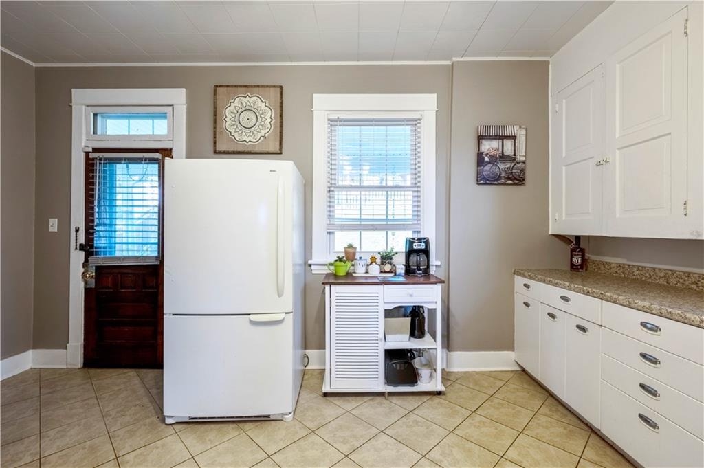 324 Elm Road Ambridge, PA 15003 - Photo 14 of 25 Gallery Image 14