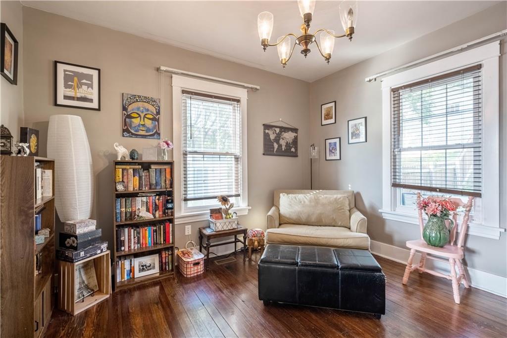 324 Elm Road Ambridge, PA 15003 - Photo 6 of 25 Gallery Image 6