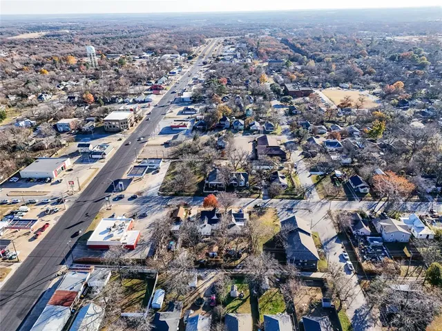 $189,000 | 217 West Hull Street, Denison, TX 75020