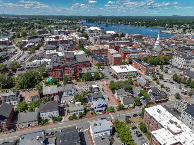 $2,095,000 | 115 Court Street, Portsmouth, NH 03801