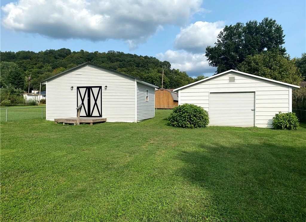 11263 Huntington Road Gallipolis Ferry, WV 25515 - Photo 5 of 32 Gallery Image 5