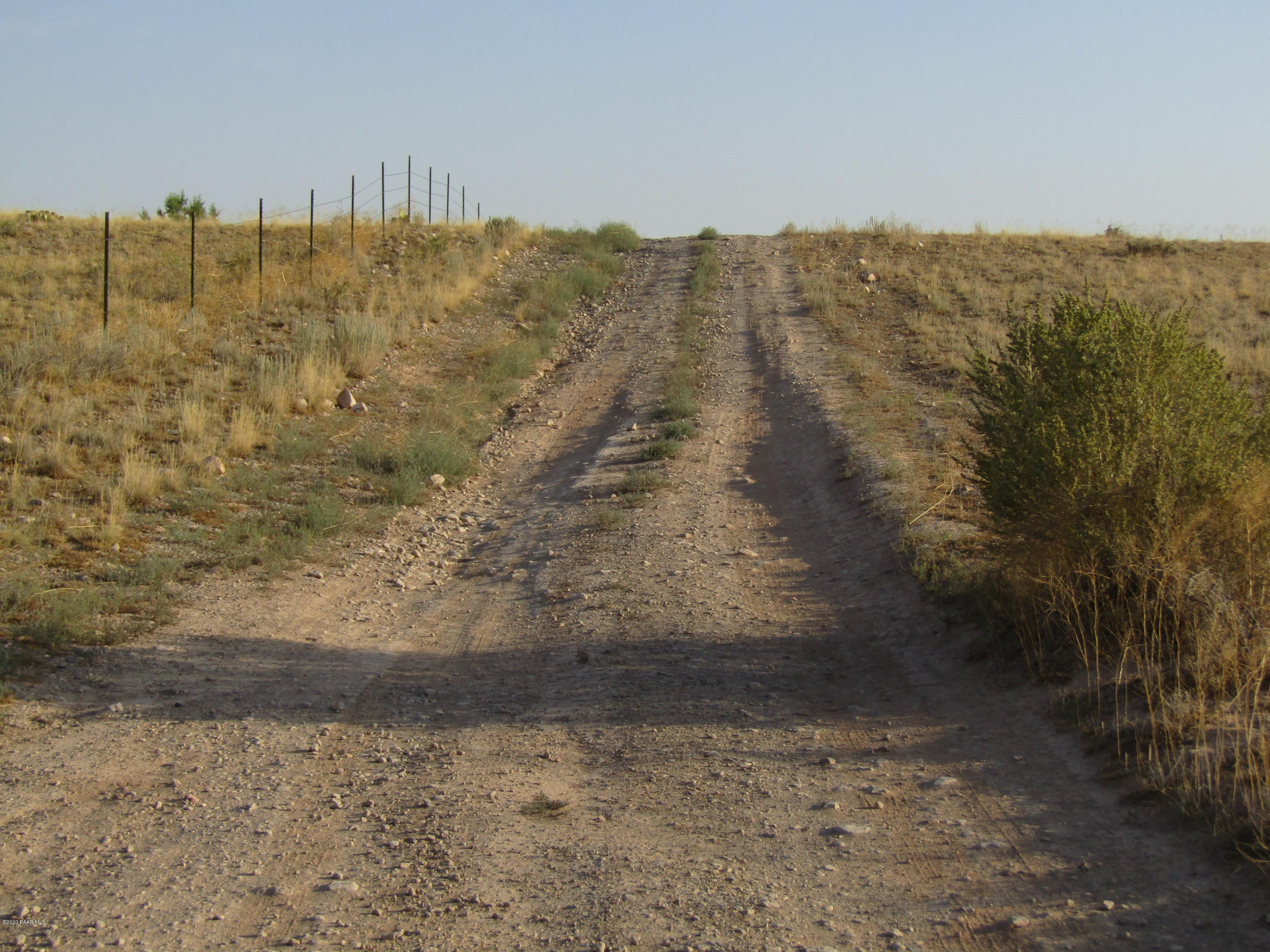 22825 North Post Road Paulden, AZ 86334 - Photo 7 of 17 post road looking north