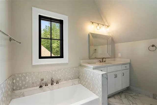 $1,750,000 | Undisclosed Address, Buford, GA 30518