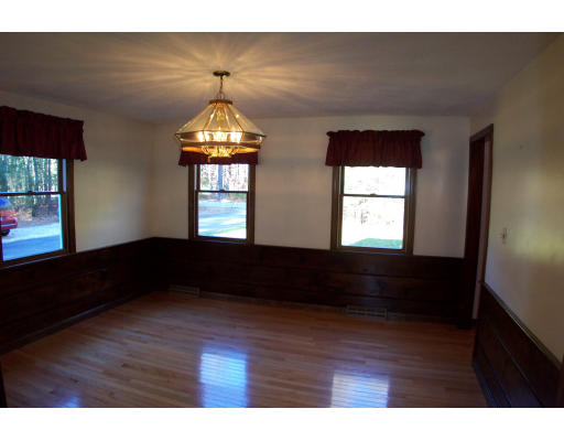 54 Forge Village Road Westford, MA 01886 - Photo 6 of 23 Gallery Image 6