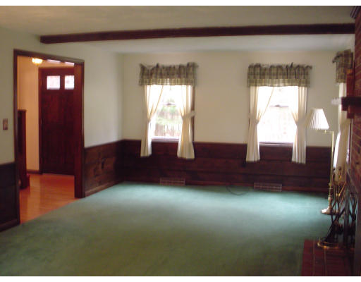 54 Forge Village Road Westford, MA 01886 - Photo 8 of 23 Gallery Image 8