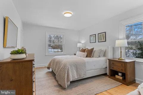 $975,000 | 300 Barry Lane, Wallingford, PA 19086