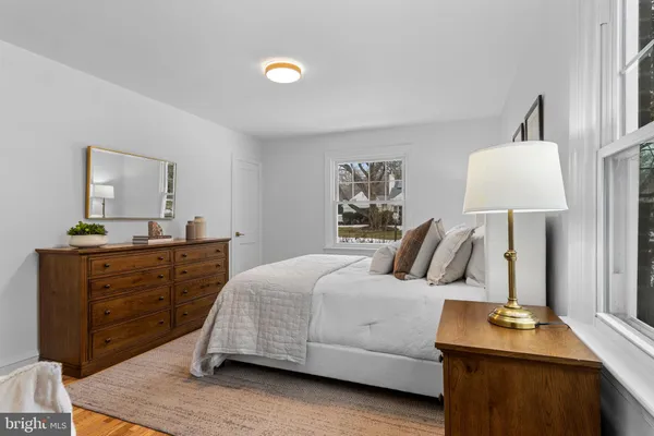 $925,000 | 300 Barry Lane, Wallingford, PA 19086