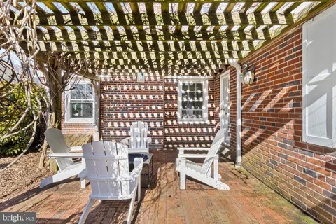 $975,000 | 300 Barry Lane, Wallingford, PA 19086