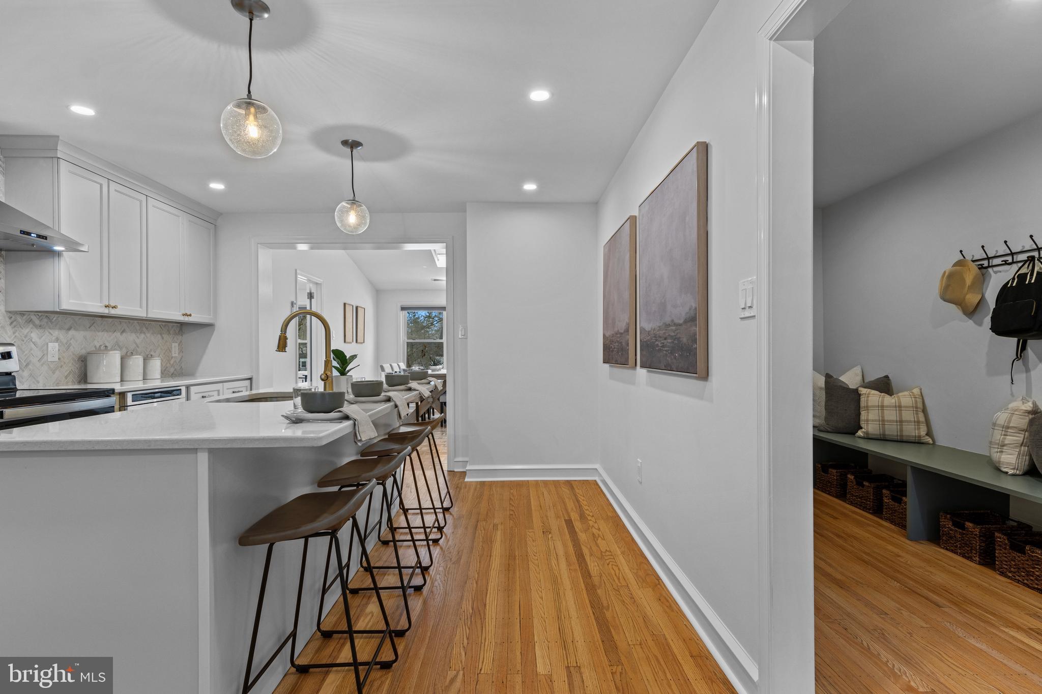 300 Barry Lane Wallingford, PA 19086 - Photo 7 of 52