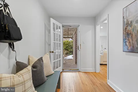 $975,000 | 300 Barry Lane, Wallingford, PA 19086