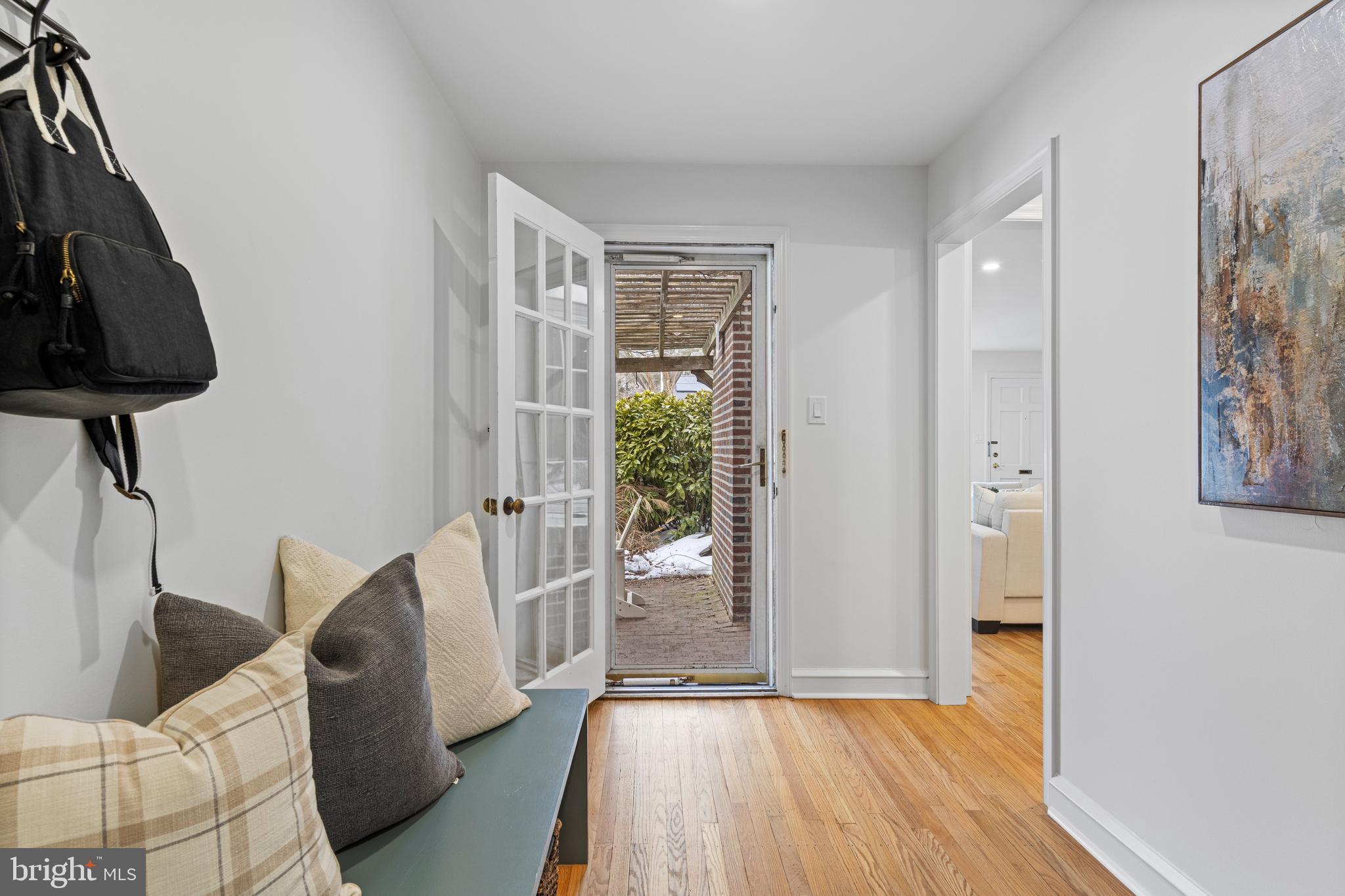 300 Barry Lane Wallingford, PA 19086 - Photo 9 of 52