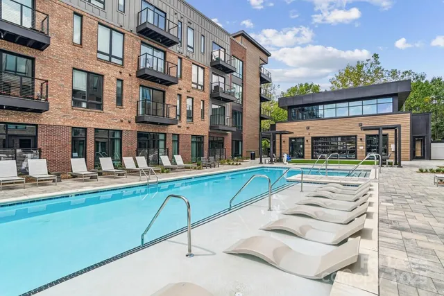 $1,880 | 1028 Stitch Bnd Way, Unit LONGLEAF, Charlotte, NC 28206