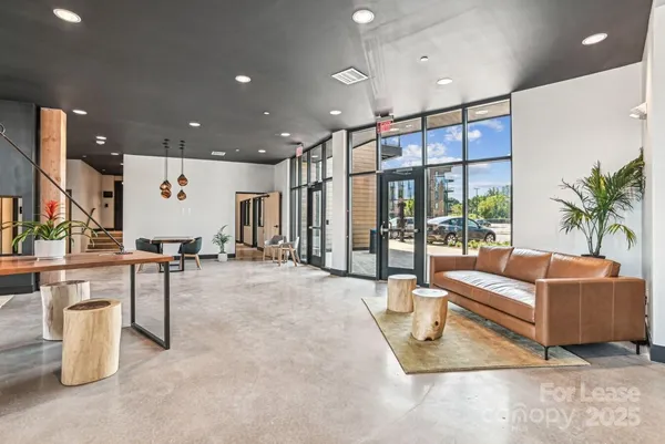 $2,164 | 1028 Stitch Bnd Way, Unit LONGLEAF, Charlotte, NC 28206