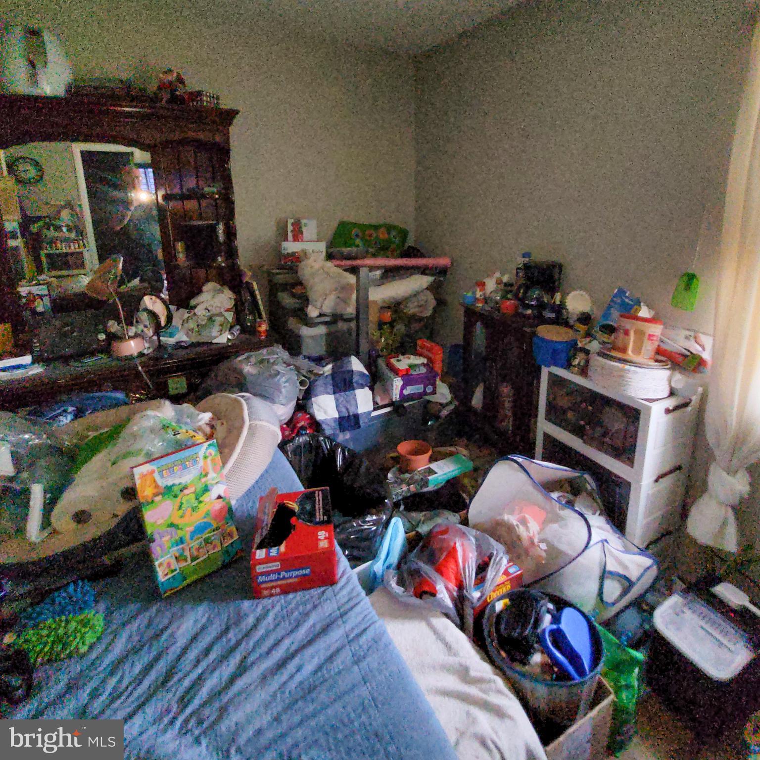 672 Yorkshire Drive Edgewood, MD 21040 - Photo 13 of 35 a view of a room with toys